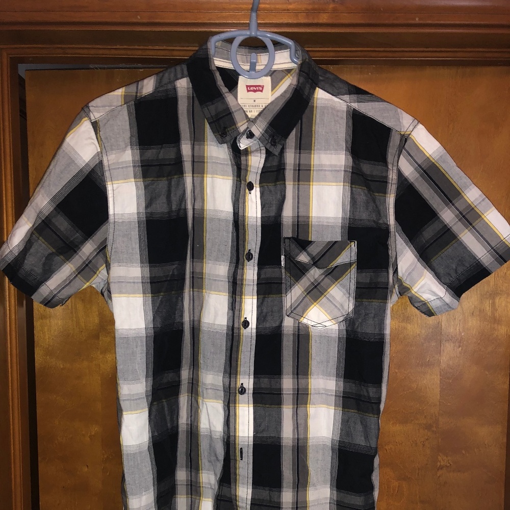 Levi's Short Sleeve Button Down